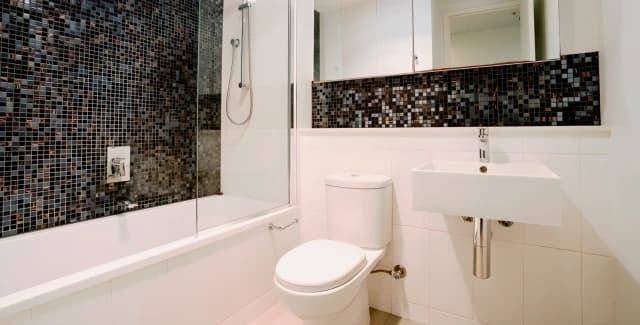 2Bedrooms, 1Bathrooms