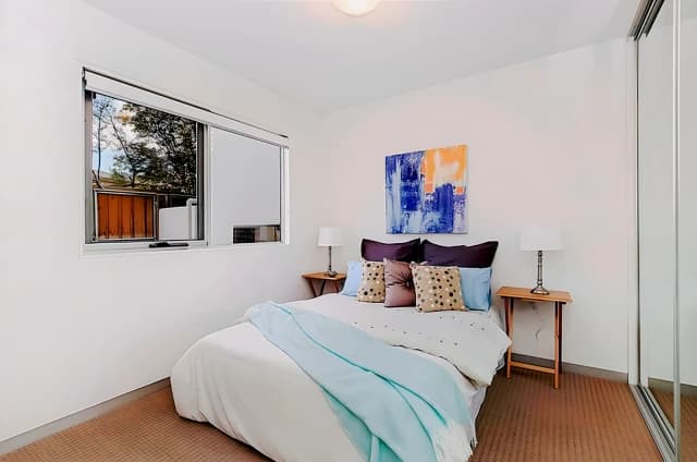 2Bedrooms, 1Bathrooms