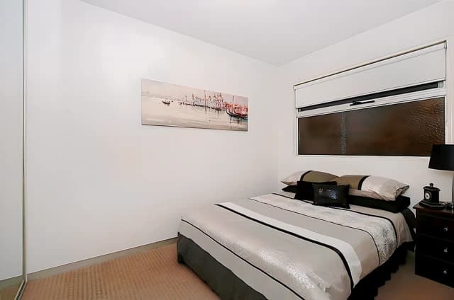 2Bedrooms, 1Bathrooms