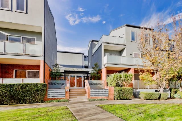 2Bedrooms, 1Bathrooms