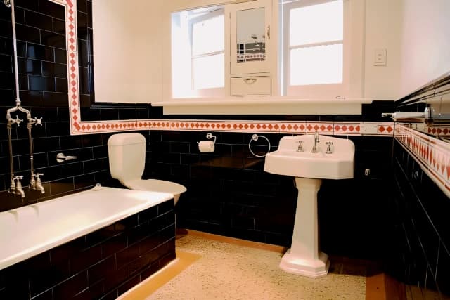 1Bedrooms, 1Bathrooms