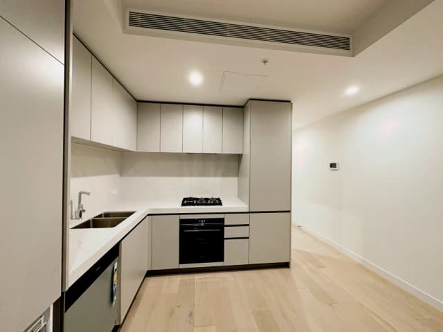 2Bedrooms, 2Bathrooms