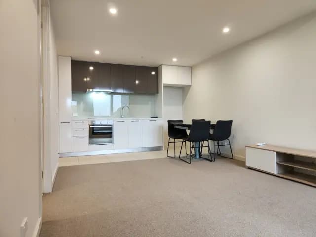 1Bedrooms, 1Bathrooms