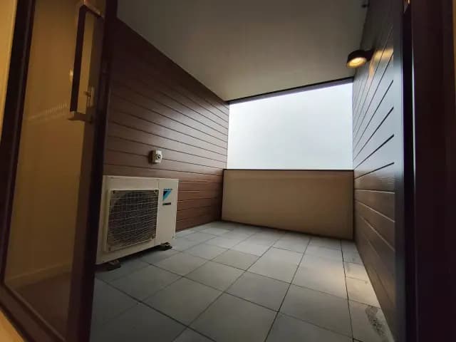 1Bedrooms, 1Bathrooms