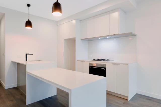 2Bedrooms, 2Bathrooms