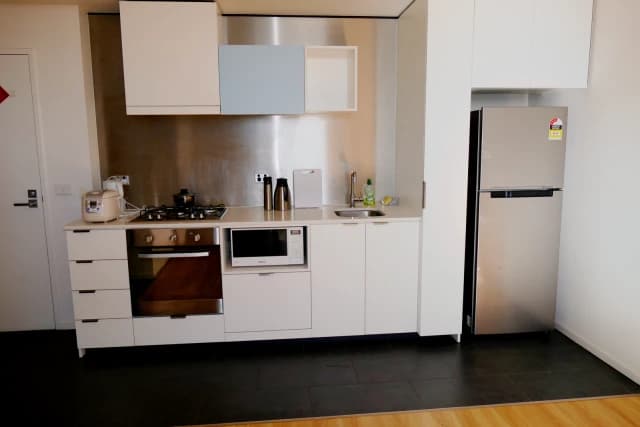 1Bedrooms, 1Bathrooms