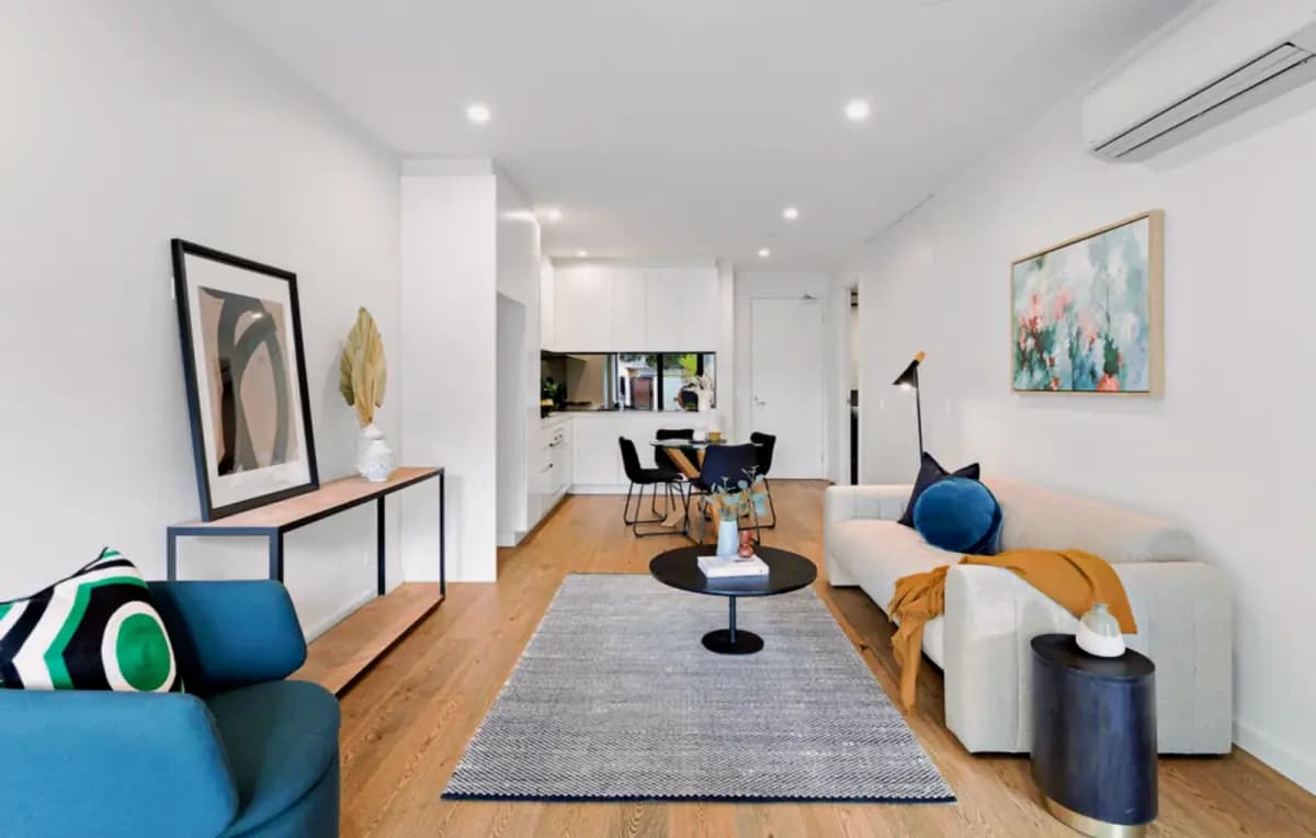 2Bedrooms, 2Bathrooms