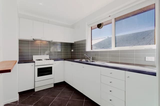 1Bedrooms, 1Bathrooms