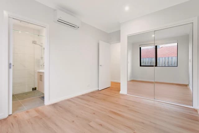 2Bedrooms, 2Bathrooms