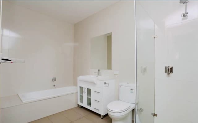 2Bedrooms, 1Bathrooms