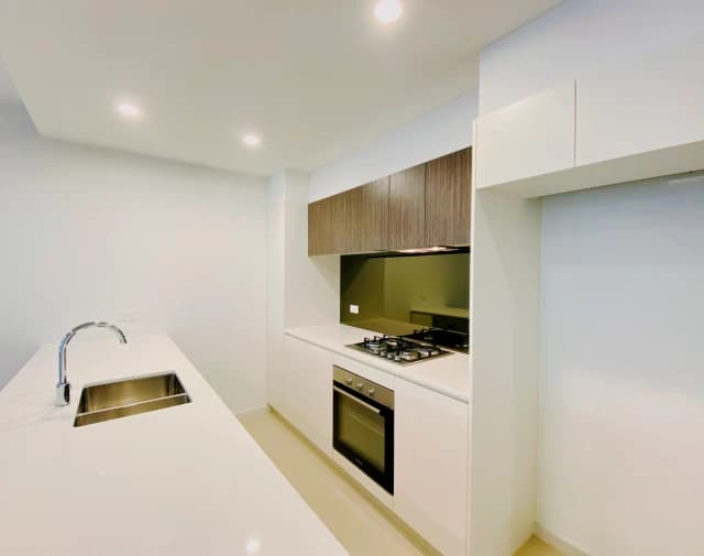 2Bedrooms, 1Bathrooms