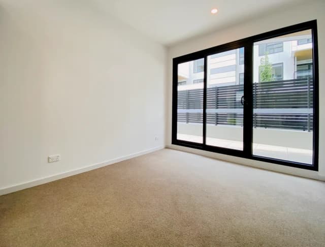 2Bedrooms, 1Bathrooms