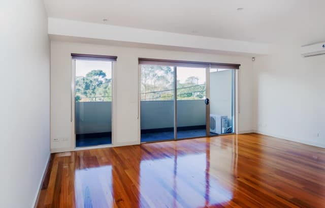 2Bedrooms, 2Bathrooms