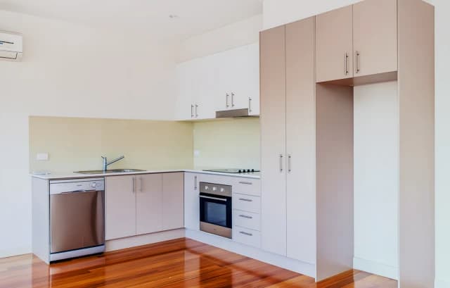 2Bedrooms, 2Bathrooms