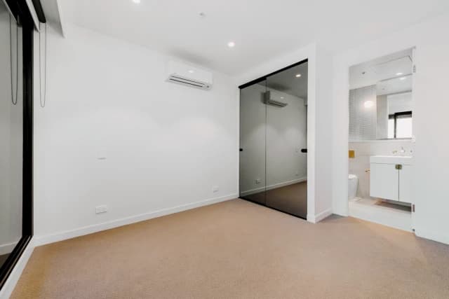 2Bedrooms, 2Bathrooms