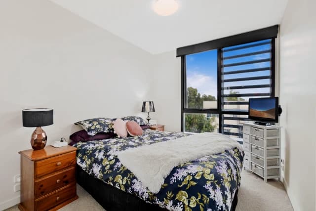 1Bedrooms, 1Bathrooms