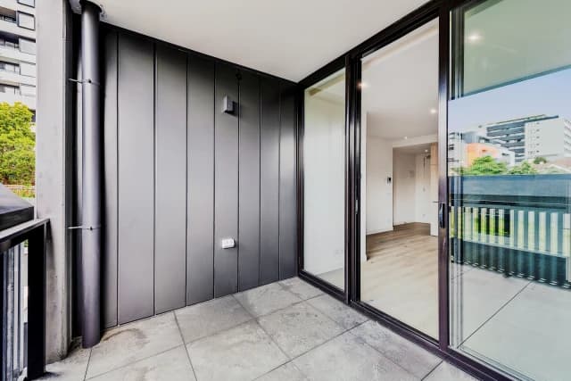 2Bedrooms, 2Bathrooms