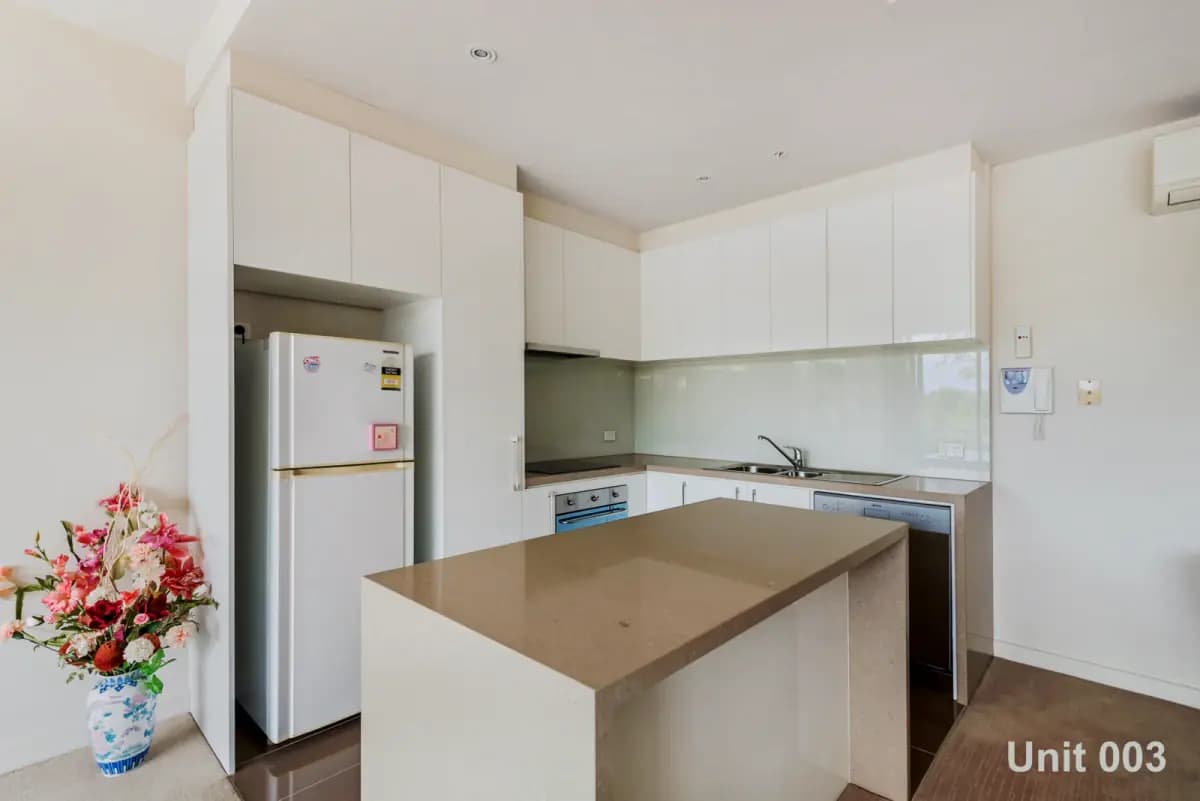 2Bedrooms, 2Bathrooms