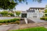 2Bedrooms, 2Bathrooms