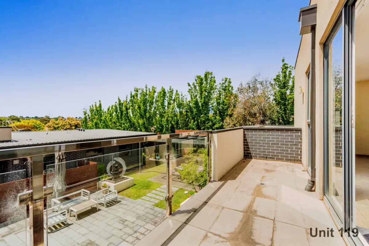 2Bedrooms, 2Bathrooms
