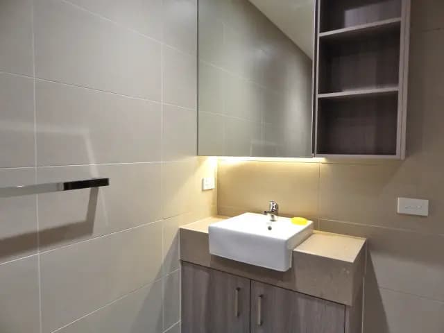 1Bedrooms, 1Bathrooms