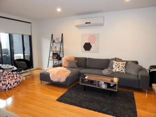 2Bedrooms, 2Bathrooms