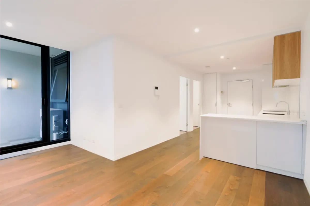 1 Bed, 1 Bath