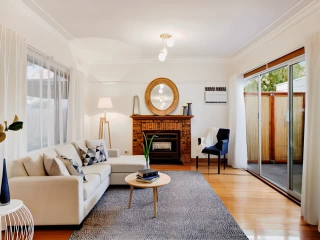 3 Bed, 1 Bath