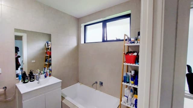 2 Bed, 1 Bath