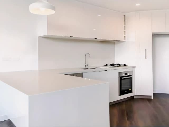 1 Bed, 1 Bath