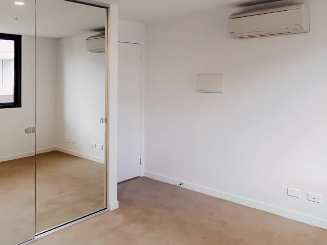 1 Bed, 1 Bath