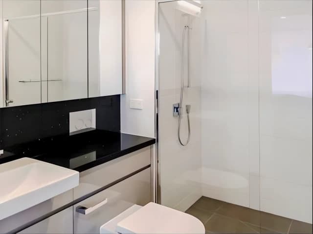 1 Bed, 1 Bath