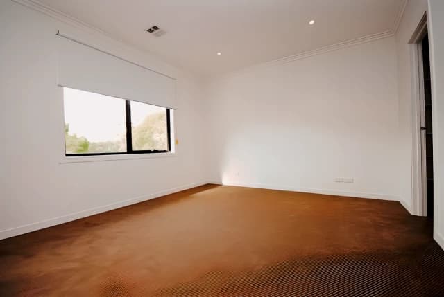 2/6 Tania Court, Ringwood image
