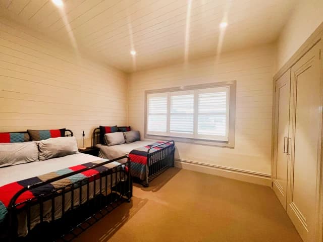 2 Bed, 1 Bath