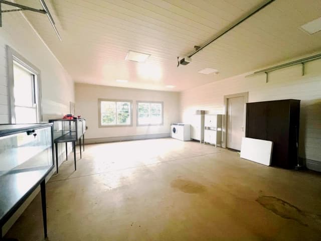 2 Bed, 1 Bath