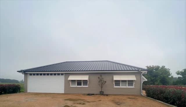 2 Bed, 1 Bath