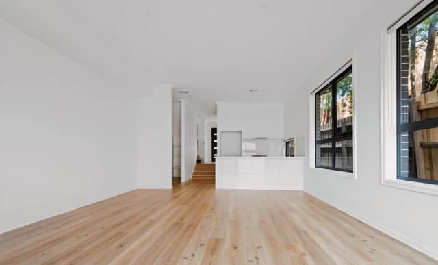 24B Albert Street, Mitcham image 2