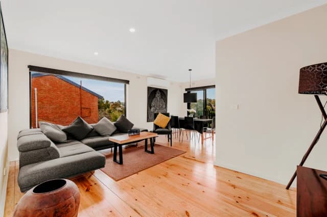 13 Bullock Court, Donvale image 2