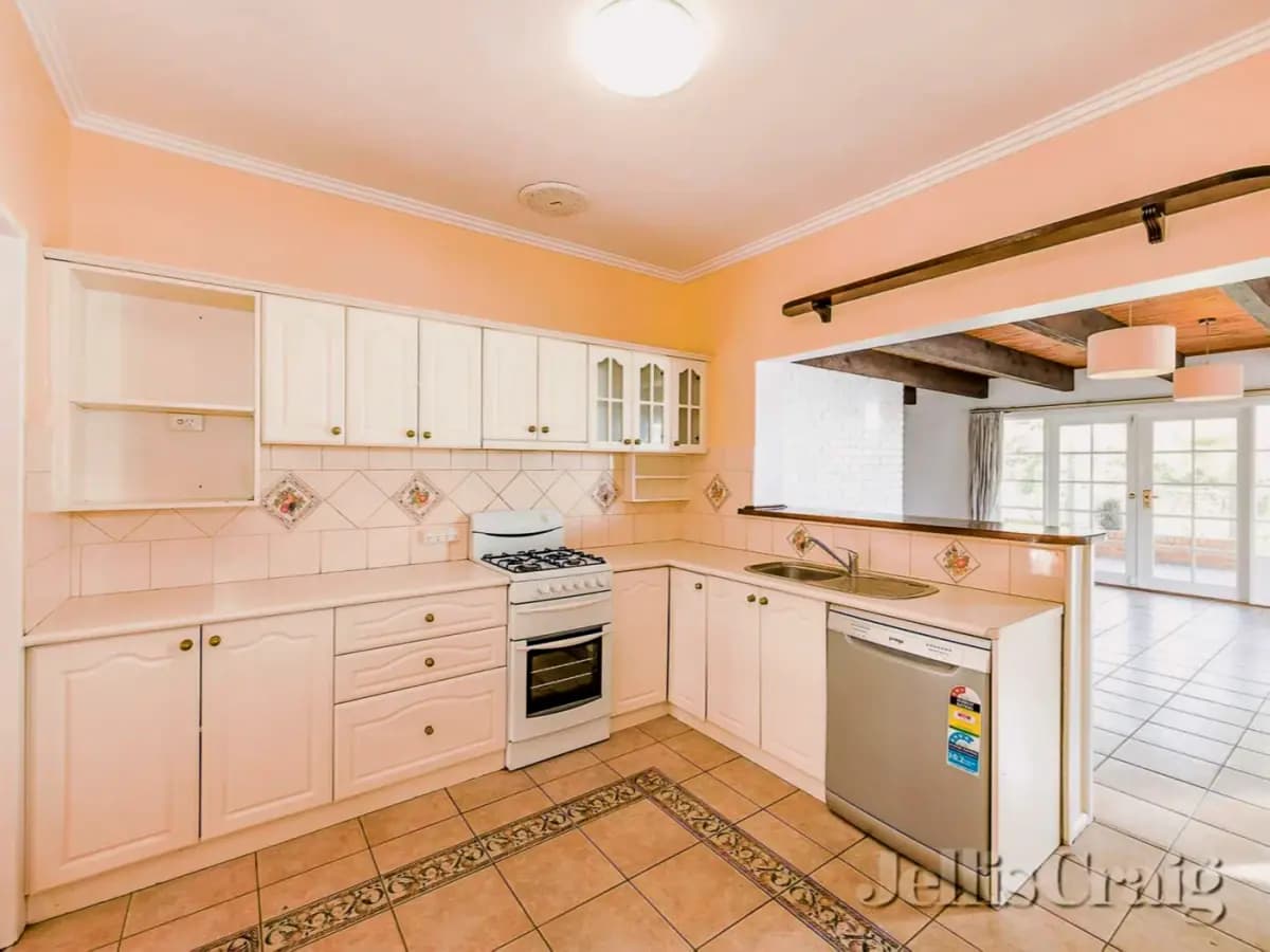 20 George Street, Bentleigh East