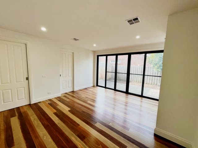 1/5 Vasey Street, Mount Waverley image 5