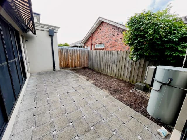 1/5 Vasey Street, Mount Waverley image