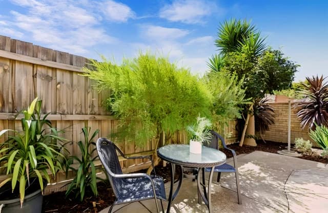 4/314 Canterbury Road, Surrey Hills image