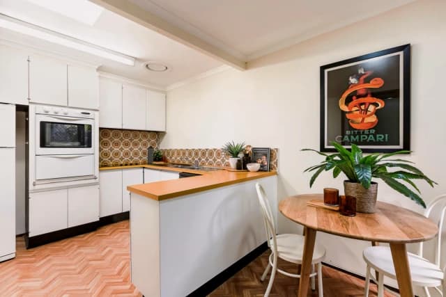 2 Bed, 1 Bath