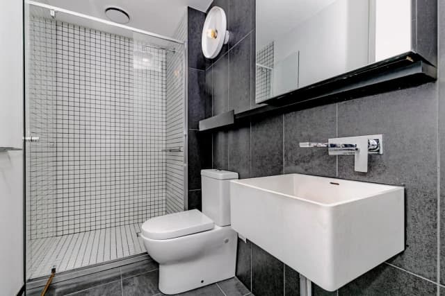 4307/81 A'Beckett, Melbourne image