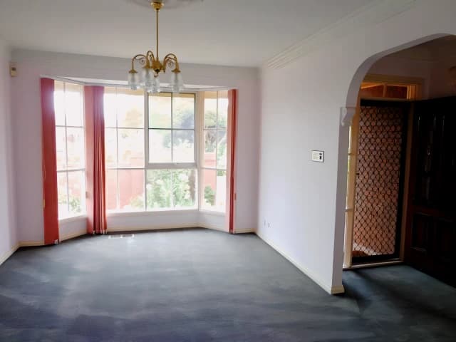 2 Bed, 1 Bath