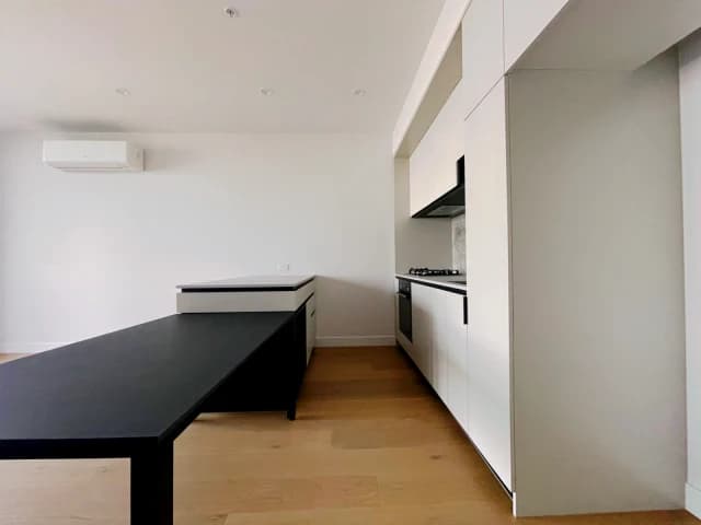 1 Bed, 1 Bath