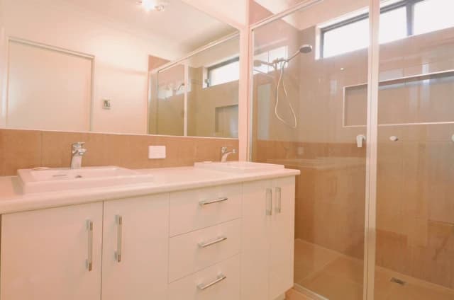 3 Bed, 2 Bath