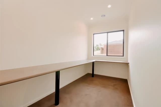 3 Bed, 2 Bath