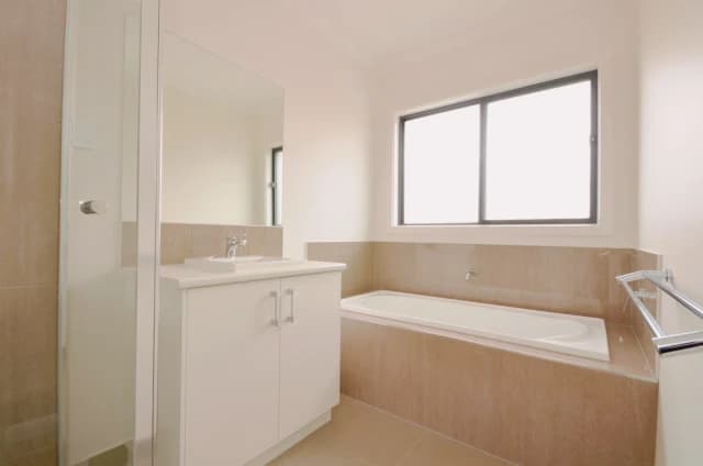 3 Bed, 2 Bath