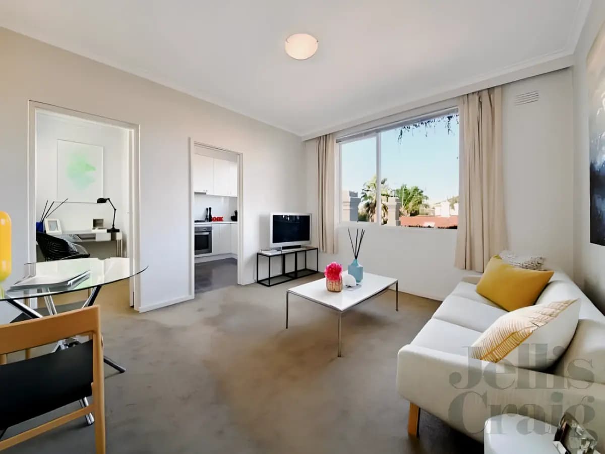 1 Bed, 1 Bath